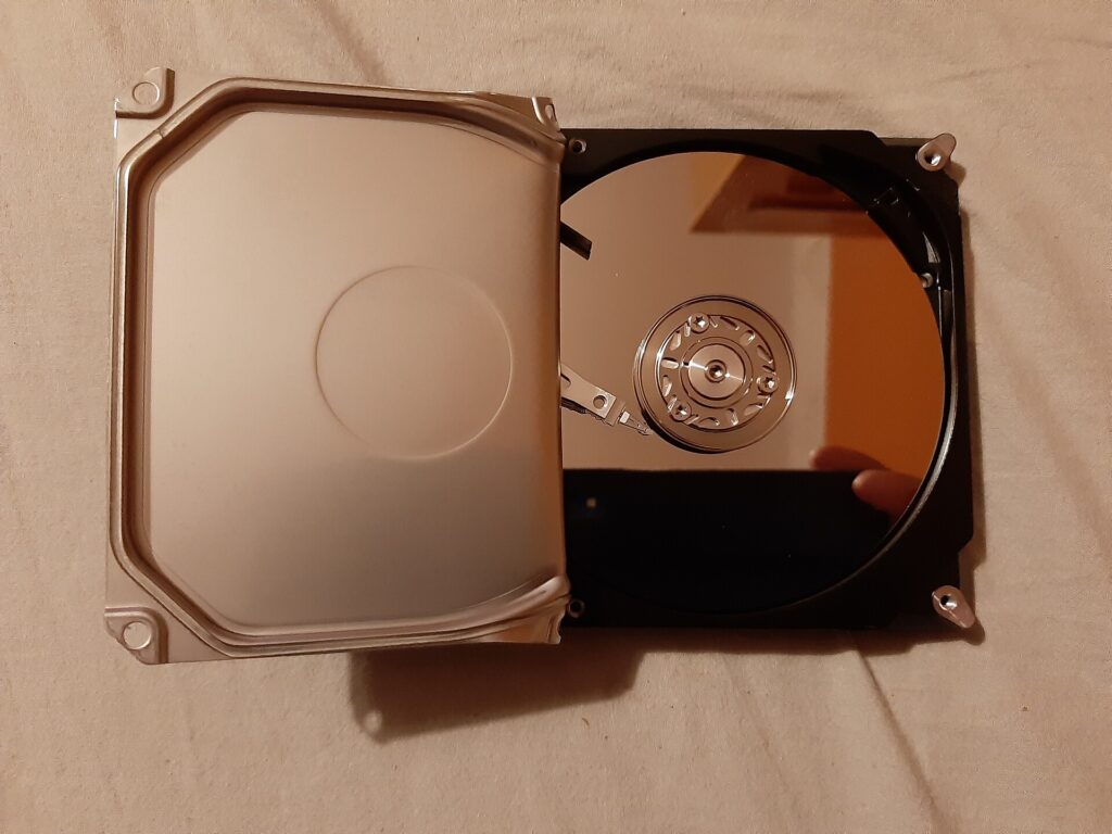 A Guide to Disk Images And Their Role in Data Recovery