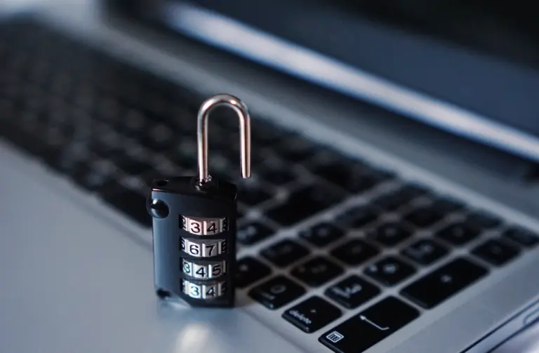 CryptXXX Ransomware Infection And Decryption Services