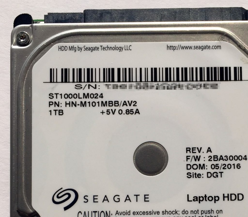 Seagate ST1000LM024 drive label detail