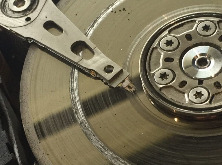 Drive Failure Don’t Use CHKDSK On a Failing Hard Drive - Datarecovery.com