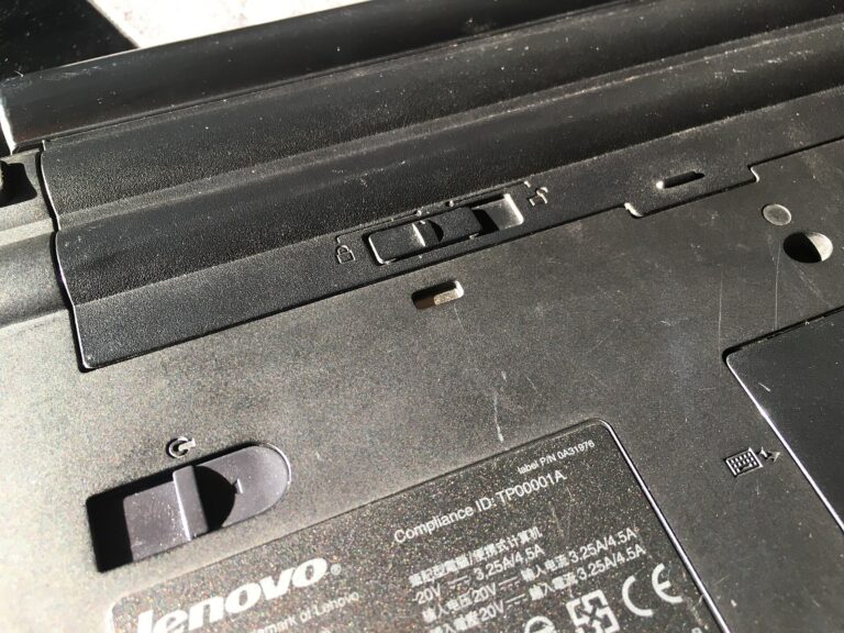 Dell, HP, and Lenovo Will No Longer Offer Laptops with Hard Drives