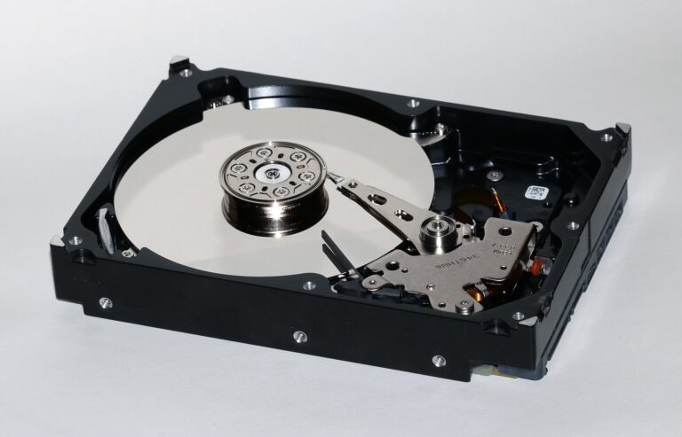 What Is a Hard Drive Service Area?