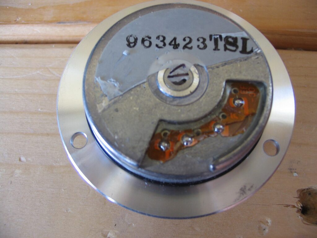 How to Tell if Your Hard Drive Failure Is Mechanical or Electronic